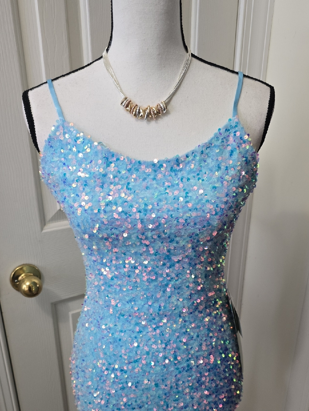 B. SMART BRAND WOMEN'S BLUE SPARKLY SEQUINS PARTY DRESS SIZE 2